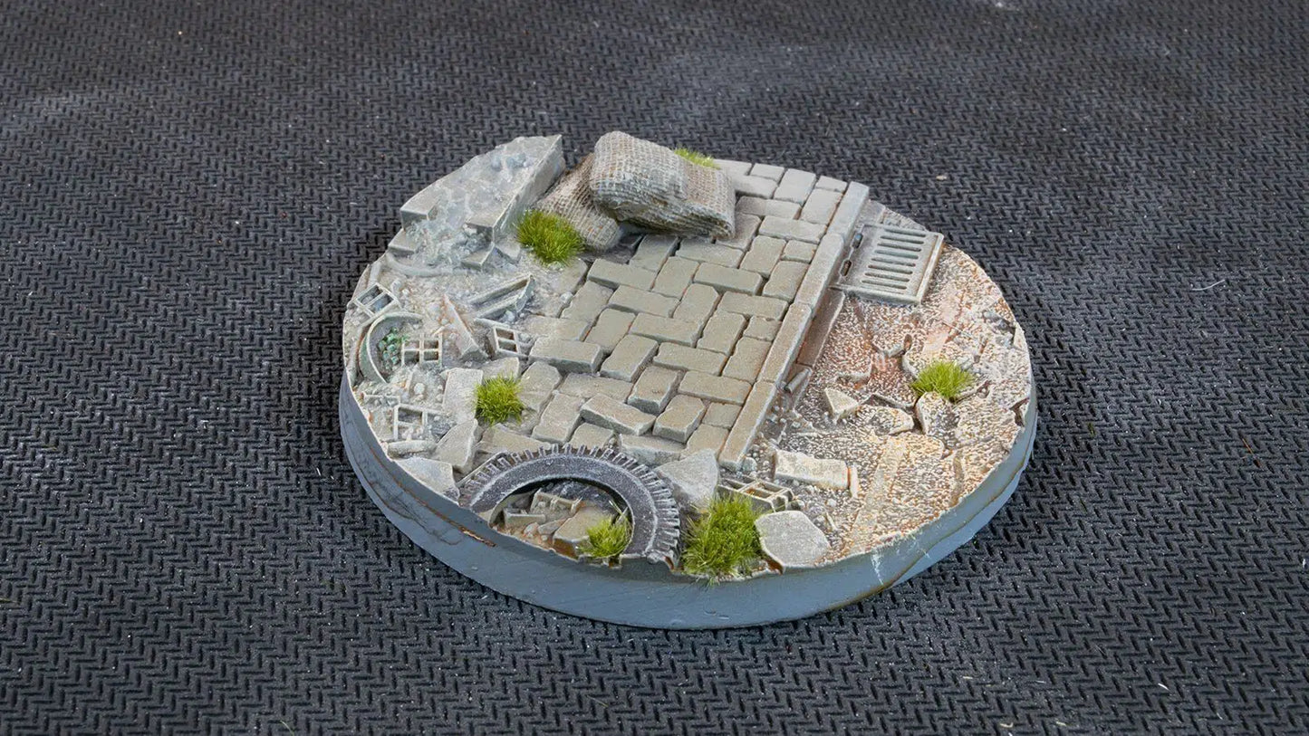 Gamers Grass: Bases Urban Warfare Round 40mm (x5)