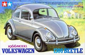 Tamiya: 1/24 Volkswagen 1300 Beetle 1966 Model 24136