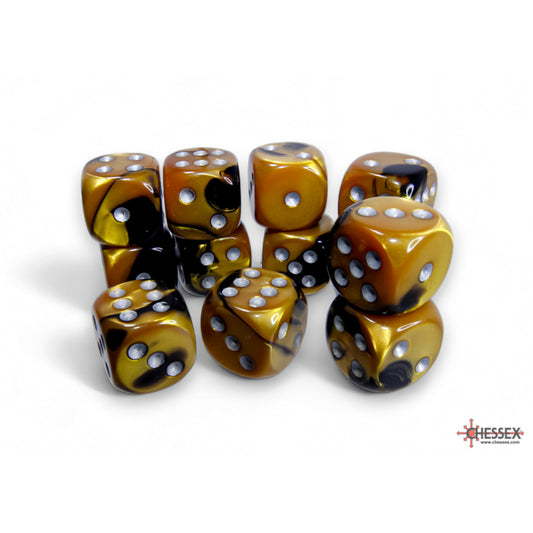 Chessex: Gemini 16mm D6 Black-Gold/Silver (x12)