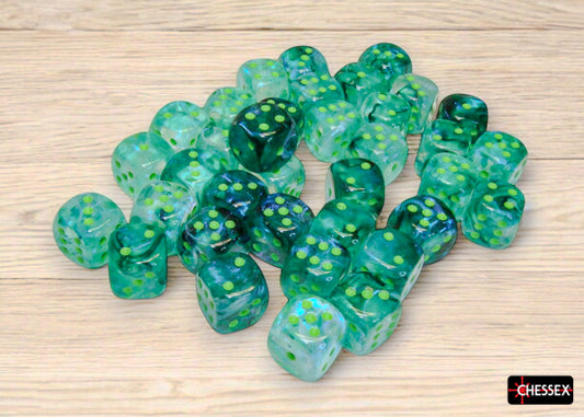 Chessex: Borealis 12mm D6 Kelp/Light Green Luminary (x36)