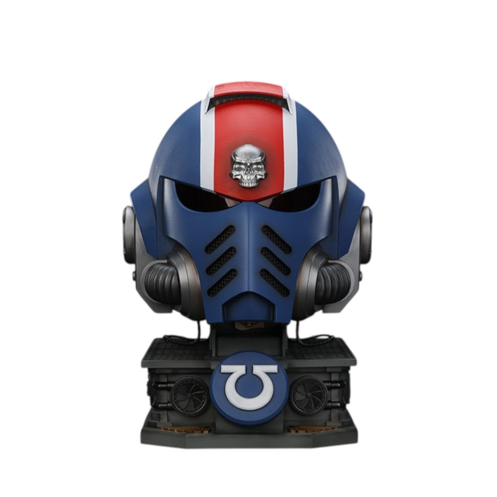 JoyToy: Warhammer 40k Ultramarines 1/1 Lieutenant Titus' MKX Helmet & Display Stand