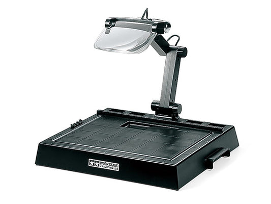 Tamiya: Tools Work Stand with Magnifying Lens 74064