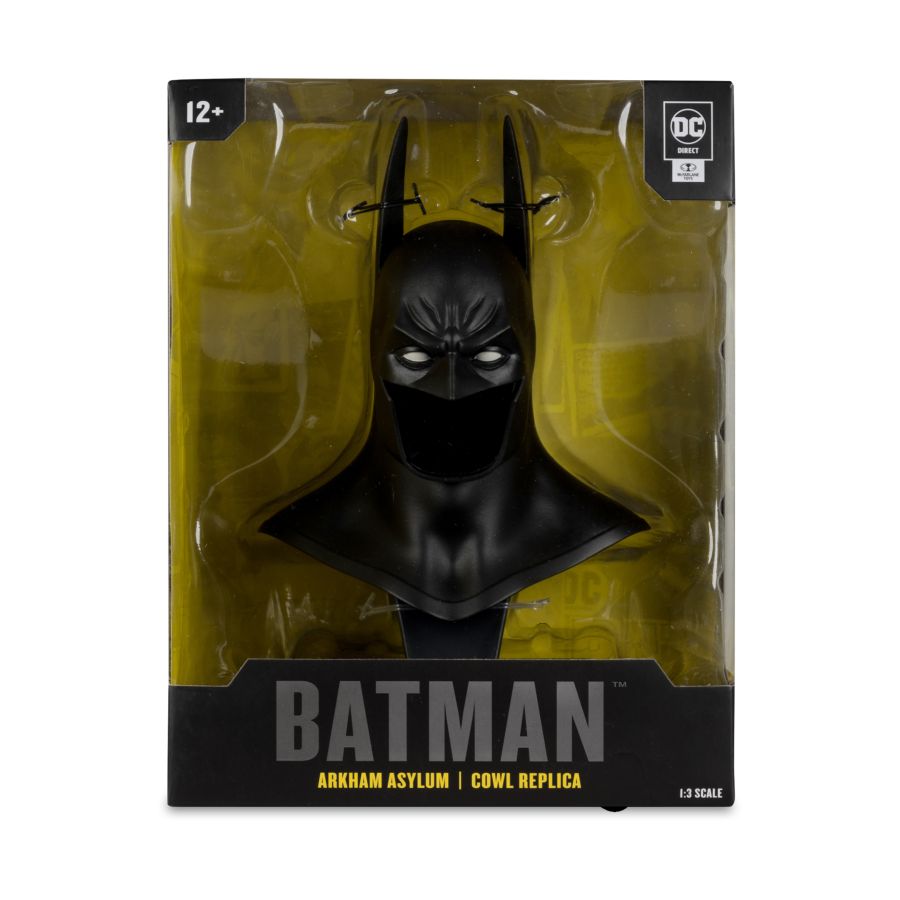 McFarlane Toys: DC Comics 1/3 Cowl Batman Arkham Asylum