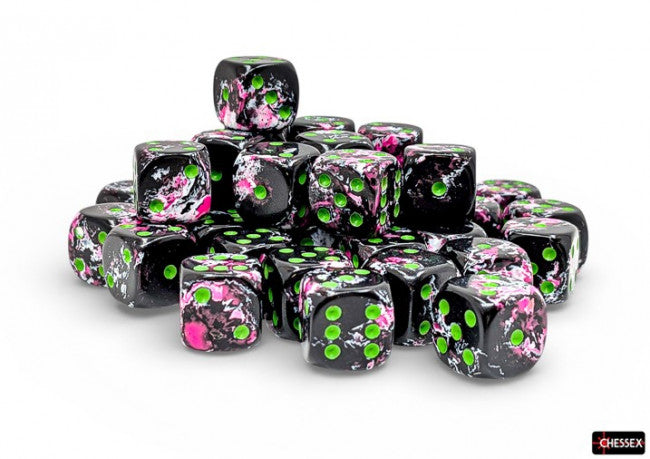 Chessex: Brush 12mm D6 Paintball/Green (x36)