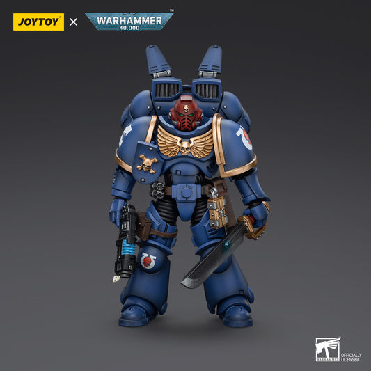 JoyToy: Warhammer 40k Ultramarines Jump Pack Intercessor Sergeant with Plasma Pistol