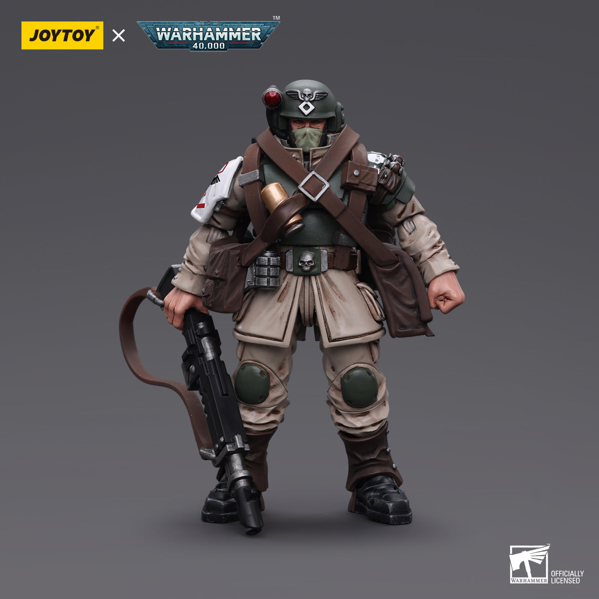 JoyToy: Warhammer 40k Astra Militarum Cadian Command Squad Veteran with Medi-pack