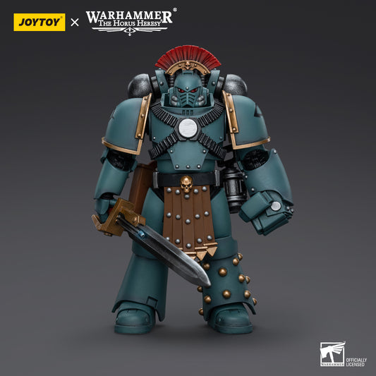 JoyToy: Horus Heresy Sons of Horus MKIV Tactical Squad Sergeant with Power Fist