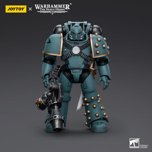 JoyToy: Horus Heresy Sons of Horus MKIV Tactical Squad Legionary with Flamer